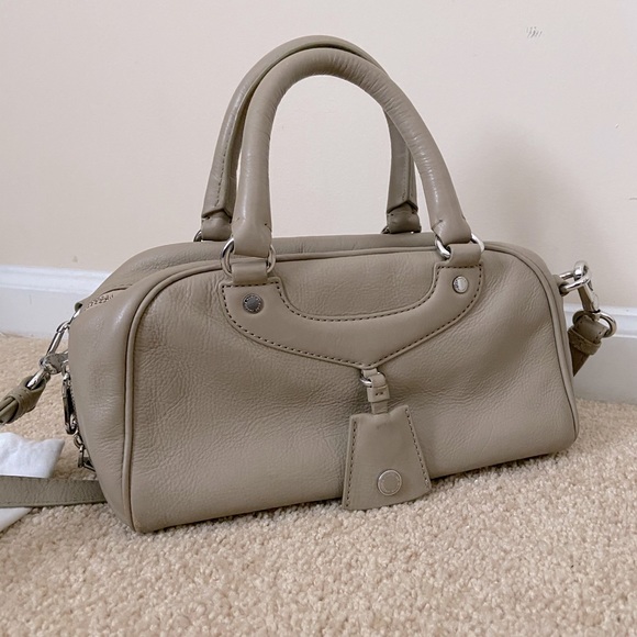 Marc By Marc Jacobs Leather Sling Bag - Picture 2 of 11